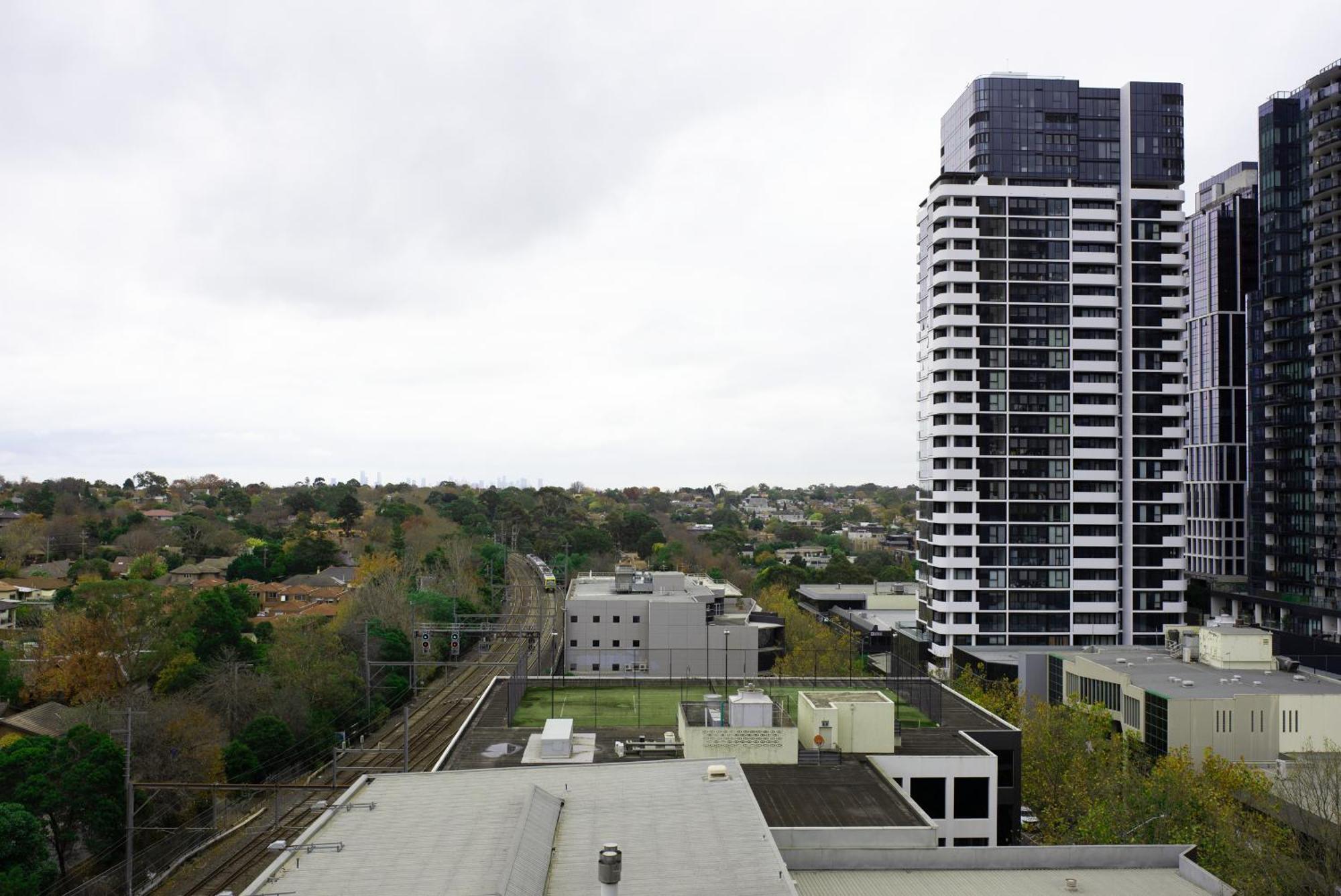 Apartment Next To Public Station, Boxhill Central, 2 Bedrooms, Free Parking And Wifi Box Hill Exterior photo
