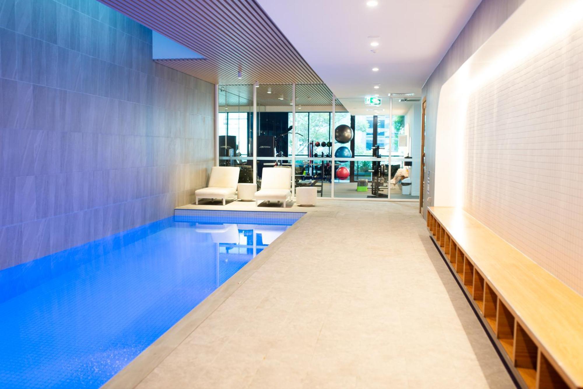 Apartment Next To Public Station, Boxhill Central, 2 Bedrooms, Free Parking And Wifi Box Hill Exterior photo