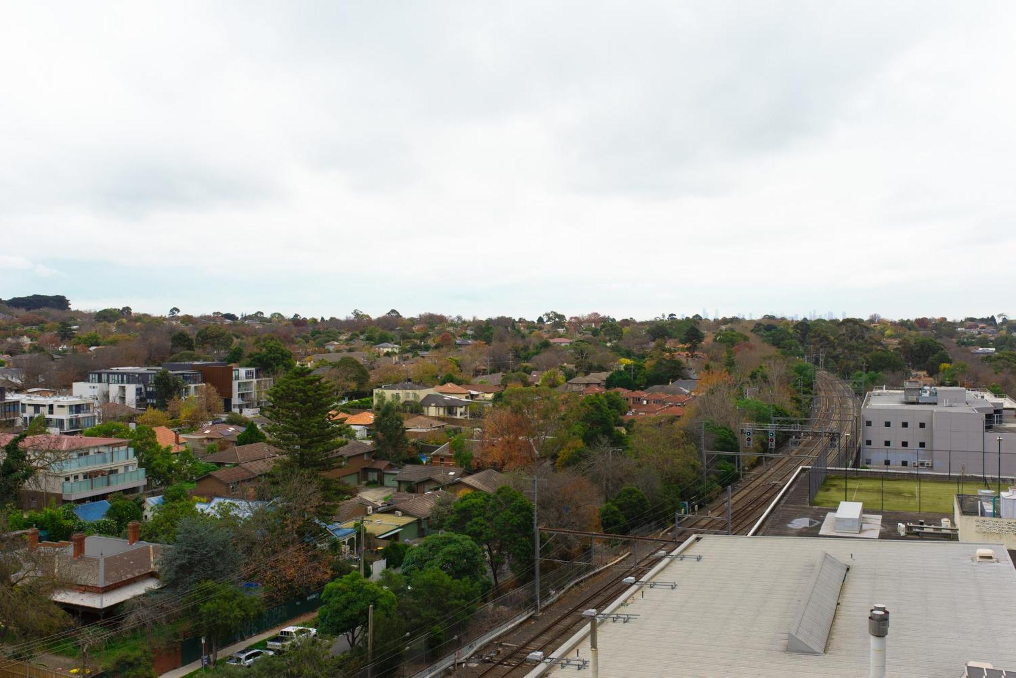 Apartment Next To Public Station, Boxhill Central, 2 Bedrooms, Free Parking And Wifi Box Hill Exterior photo